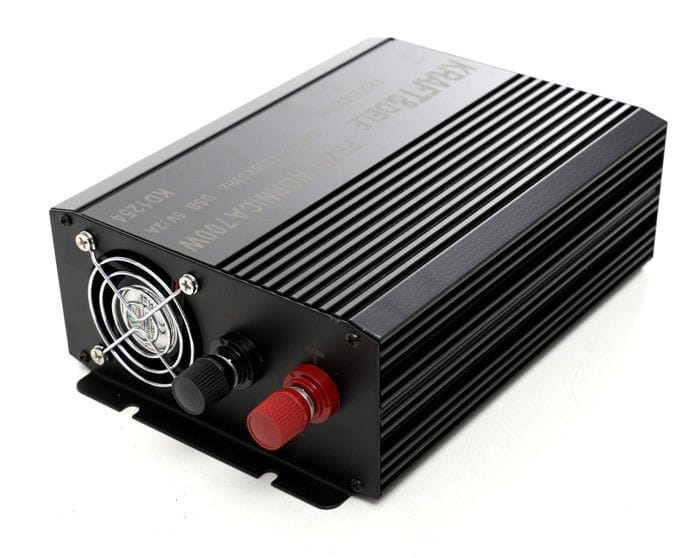 Automuundur 700 W 12 V – 230 V