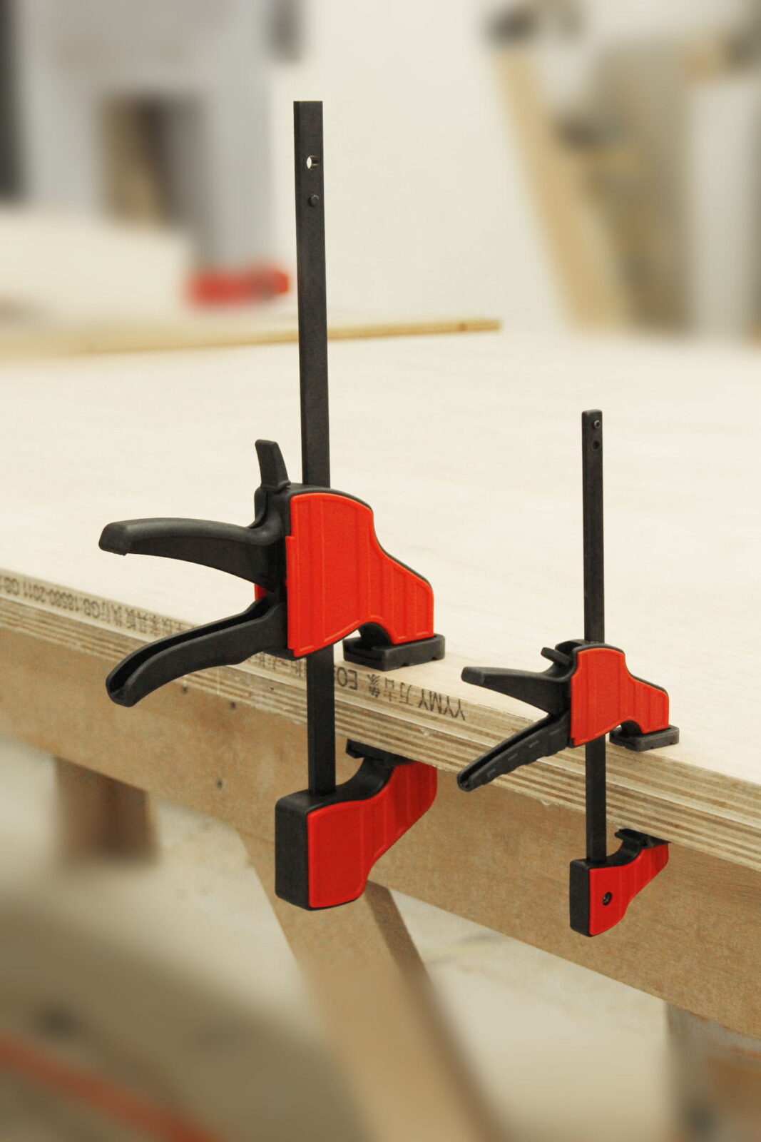 Puusepa pitskruvi 90 kg – 18” – 450 x 60 mm KD10706