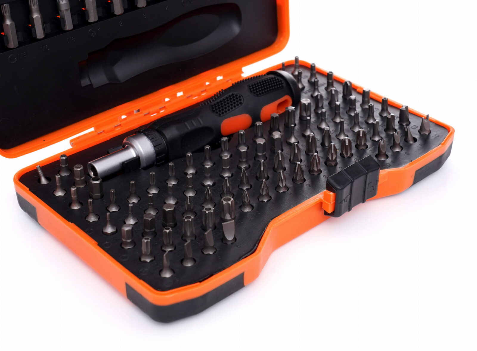 Kruvikeerajate komplekt 101 osa KD10895