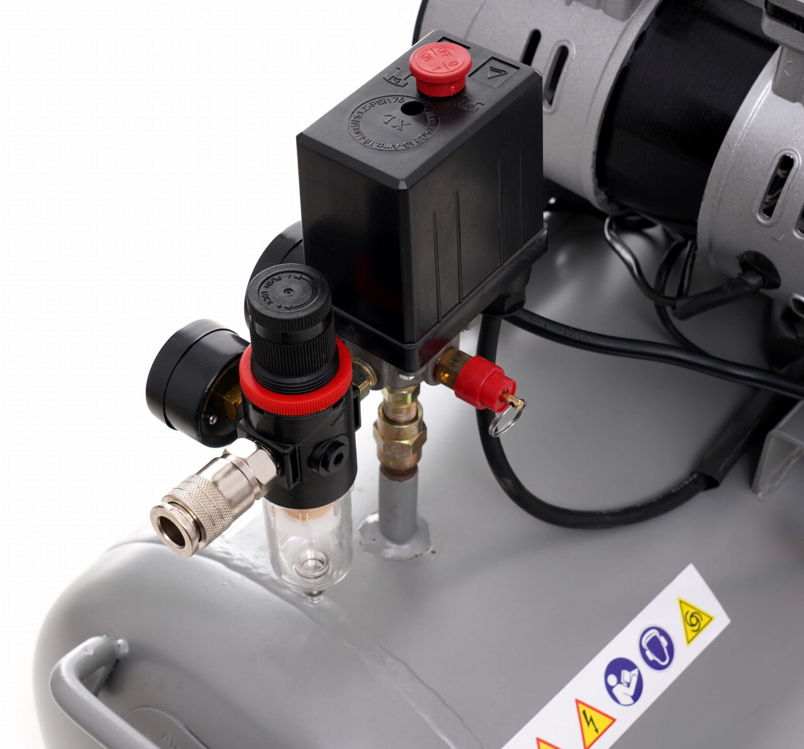 Õlivaba kompressor 100L 3 x 1500W KD1397
