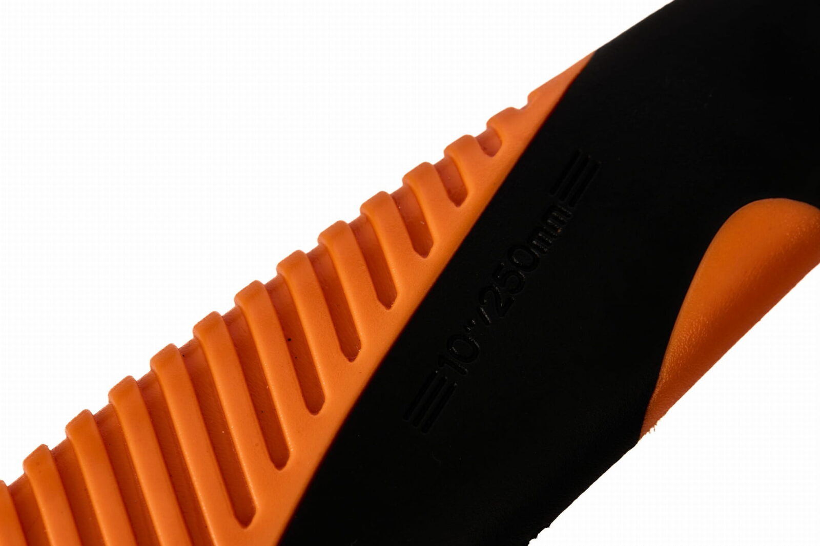 REGULEERITAVATE MUTRIVÕTMETE KOMPLEKT KD10635