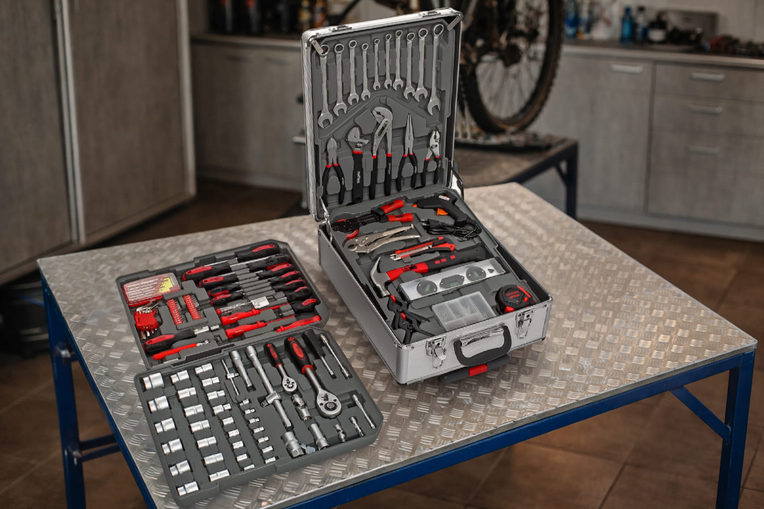 Võtmed Komplekt 188 elementi KD314 Alumiiniumkohver