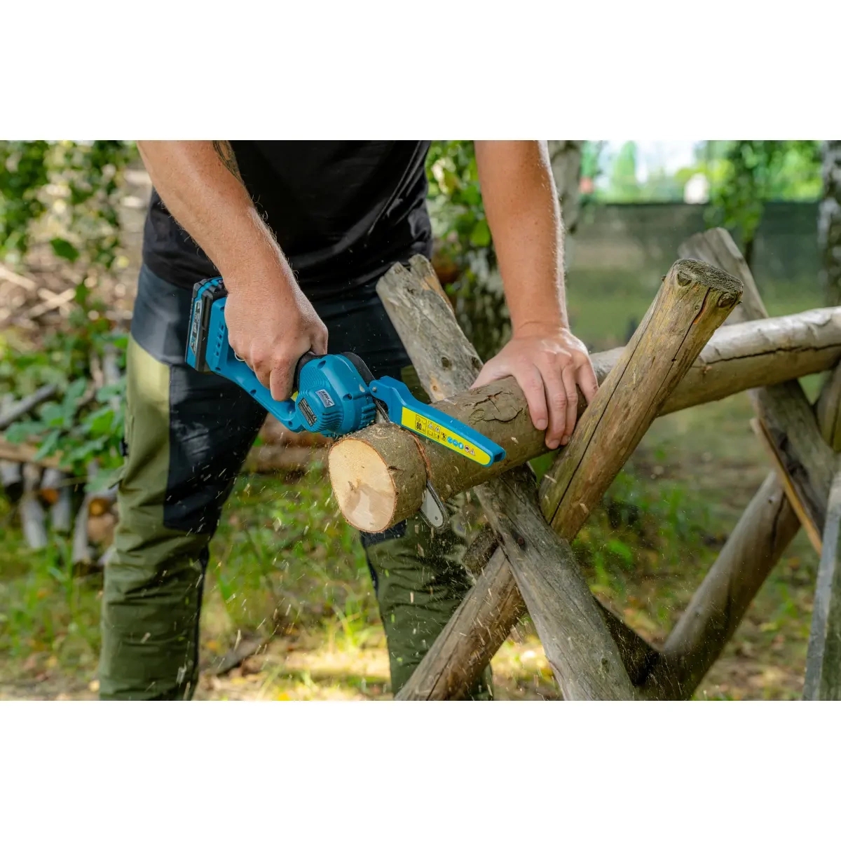 Mini mootorsaag 6″ käepide D 18V