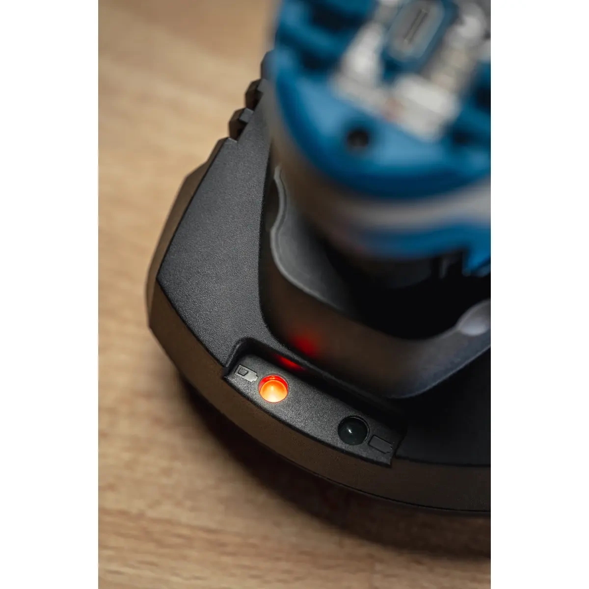 12 V laadija DEDRA MAUS DED7302, 50 W