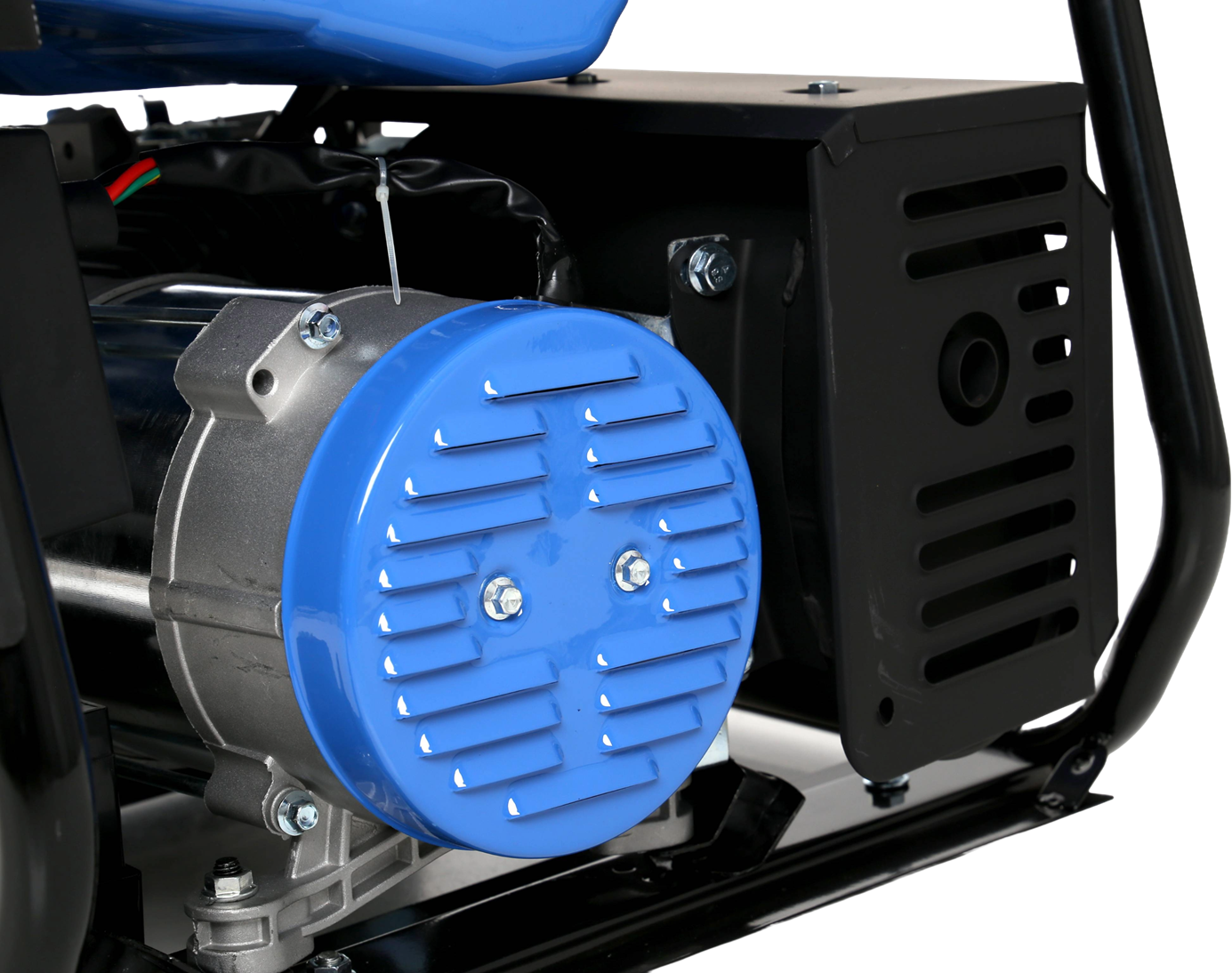 Generaator 3000 W elektriline käivitamine 12/230 V KD143