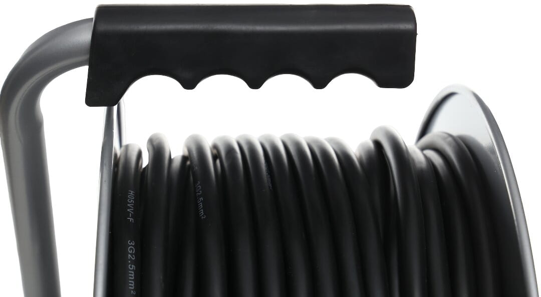 AIATRUMLI PIKENDUSJUHE 50M 3×2,5mm KD4022
