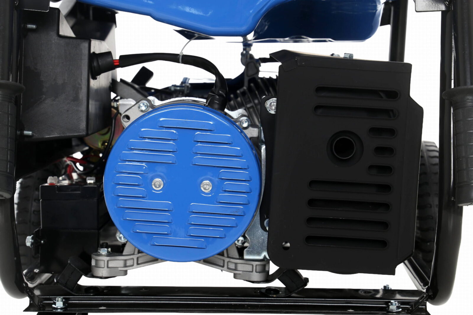 Generaator 3000W 12/230V KD144