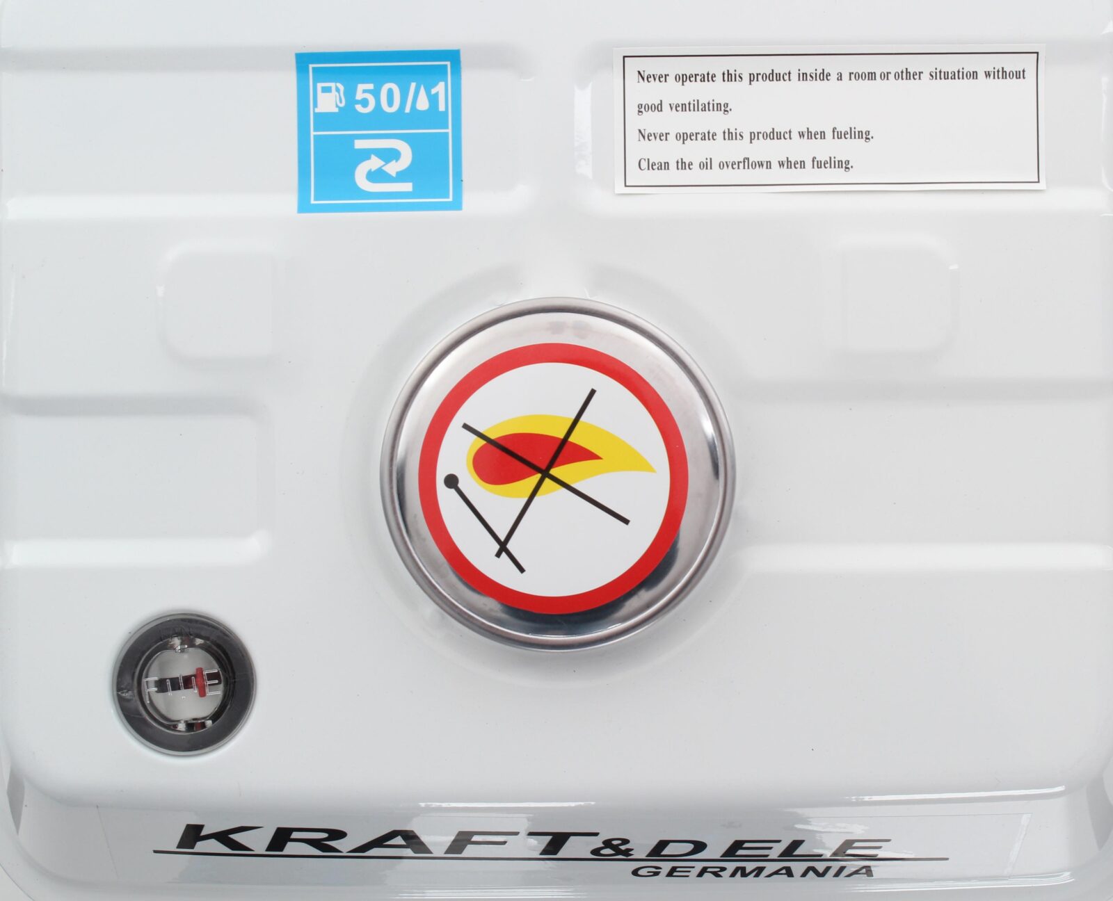 Generaator 1200 W 12/230 V KD109B
