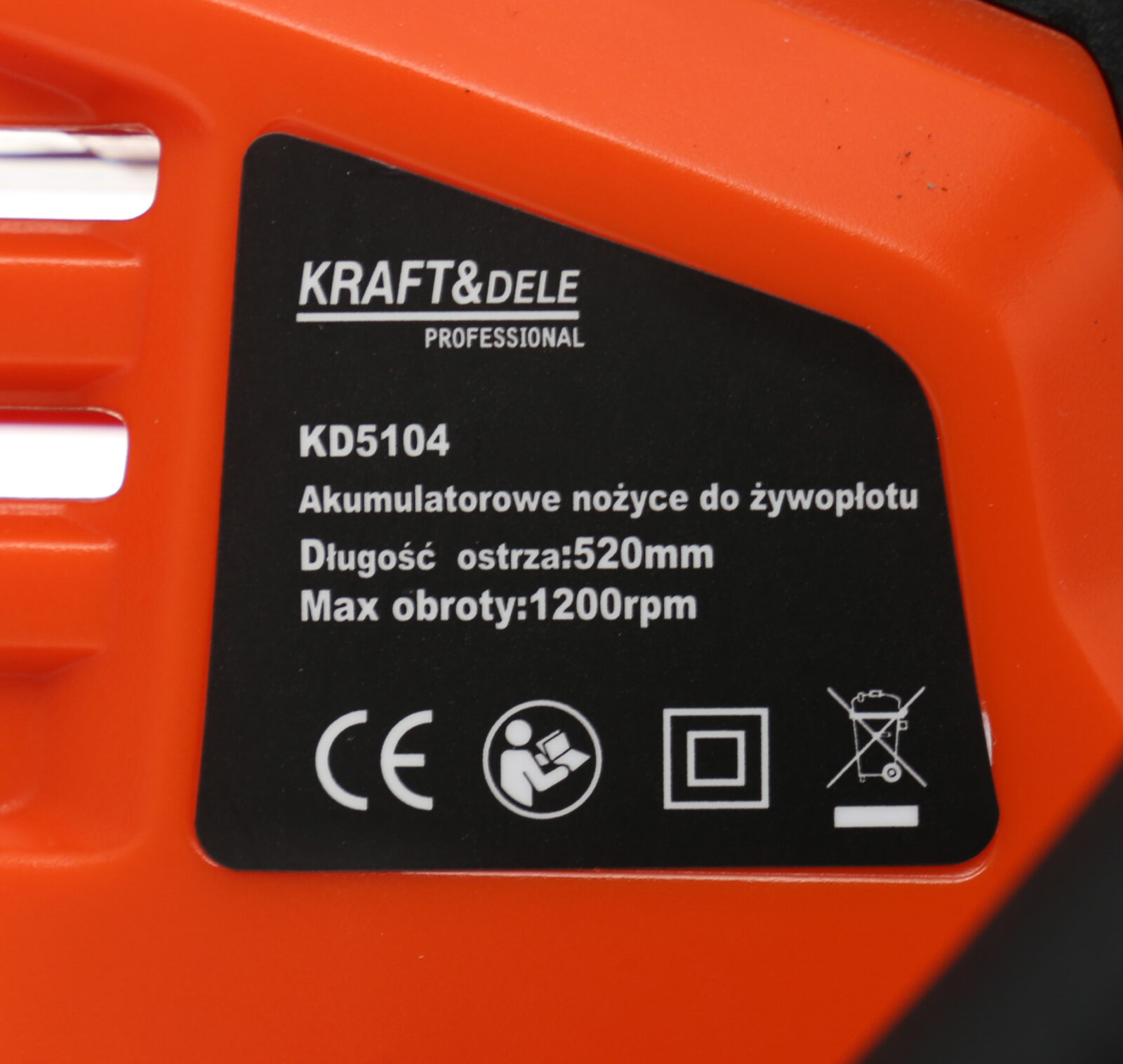 AKUHEKIKÄÄRID KD5104