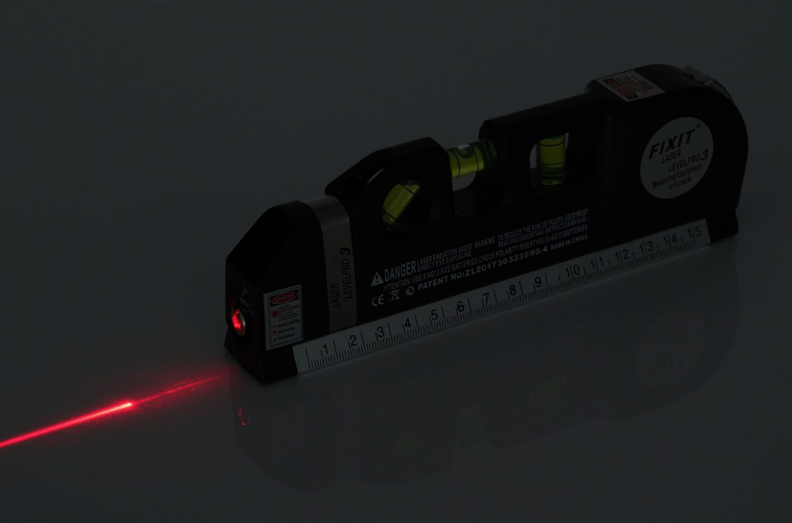 Lasernivoo mõõdulindiga 250cm KD10437