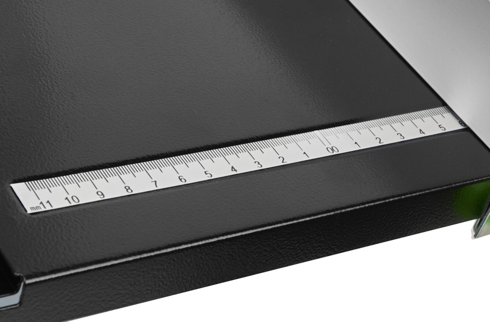 Lauasaag 1500W WDS2471