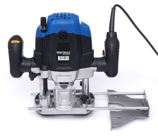 Ülemise spindliga freespink 1900W KD1795